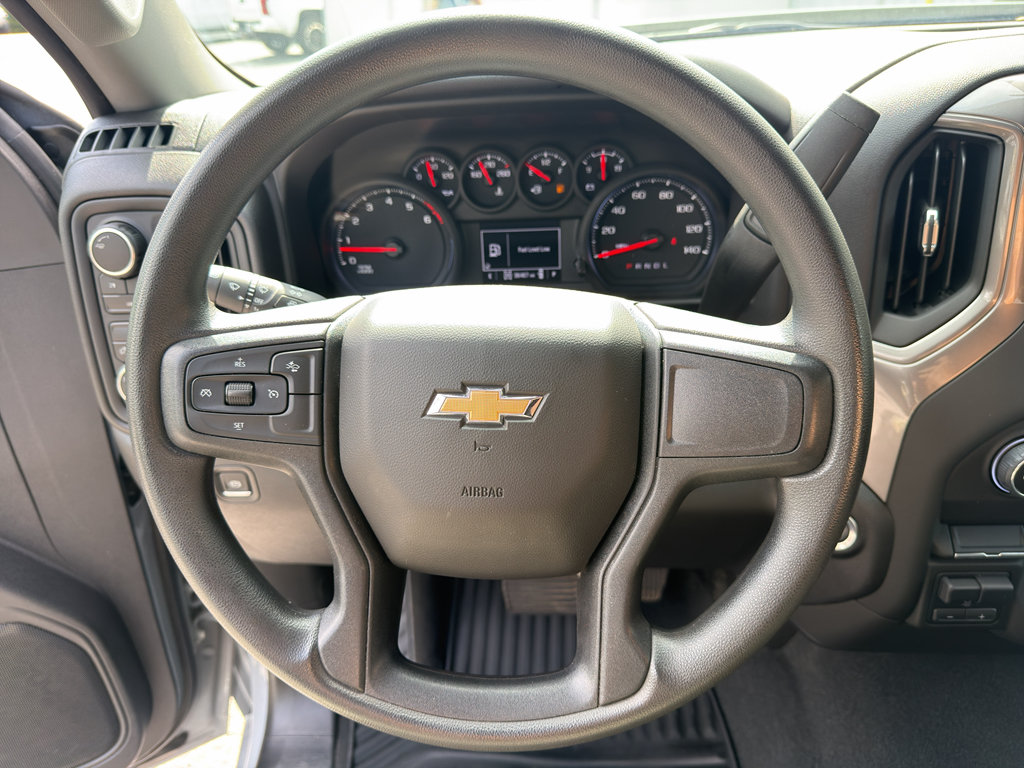 Used 2025 Chevrolet Silverado 2500 Custom w/ Custom Convenience Package AWD/4WD image 14