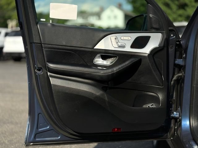 Used 2024 Mercedes-Benz GLE 450e 4MATIC image 10