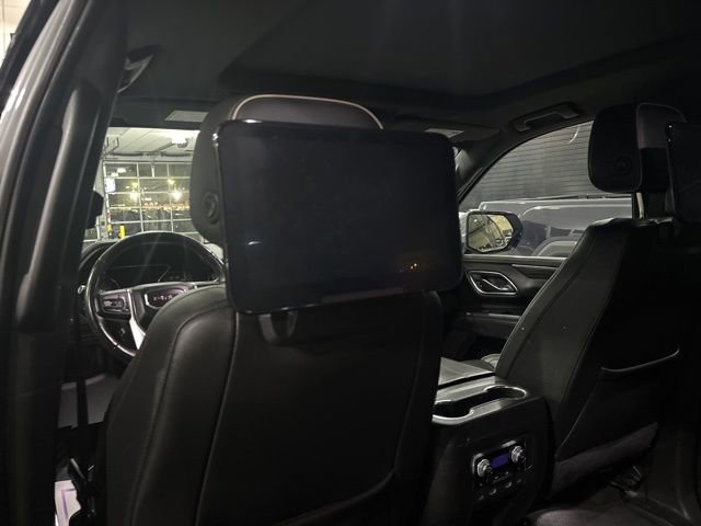 Used 2021 GMC Yukon SLT w/ SLT Premium Package image 30