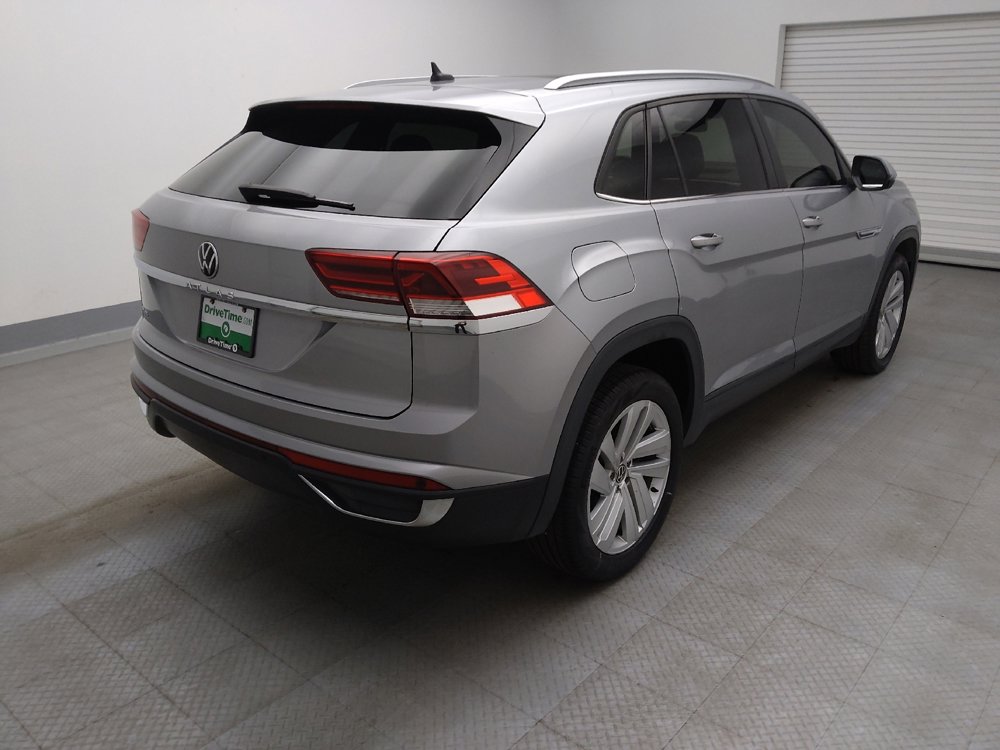 Used 2021 Volkswagen Atlas Cross Sport SE image 9