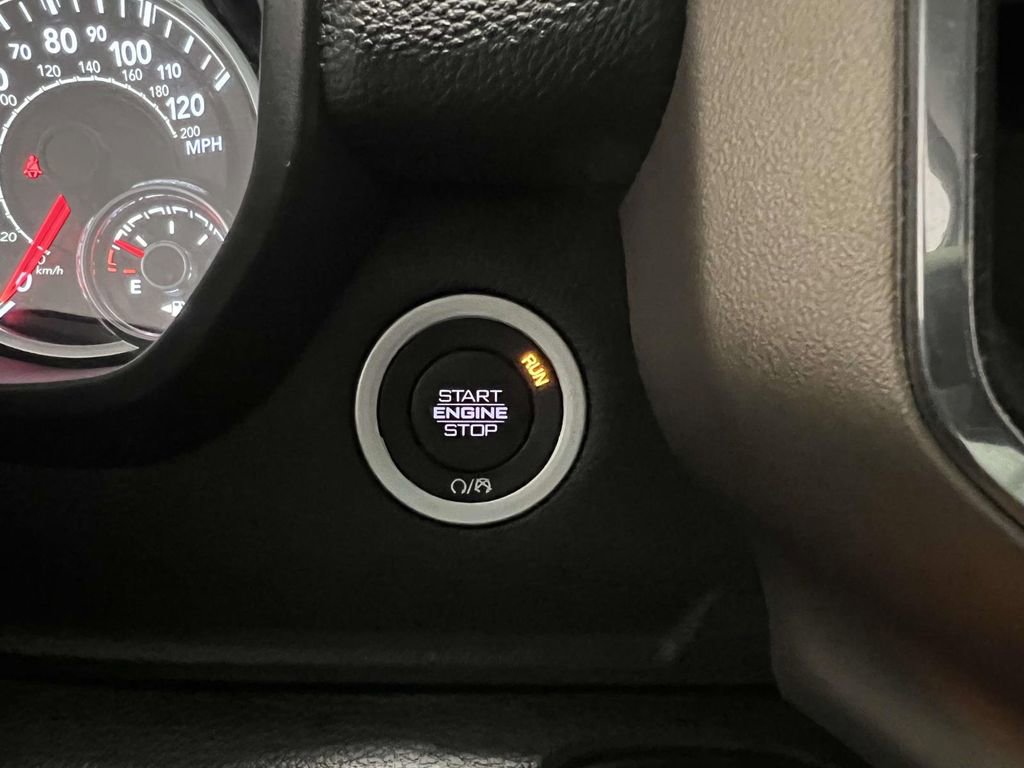 Used 2022 RAM 1500 Laramie image 32