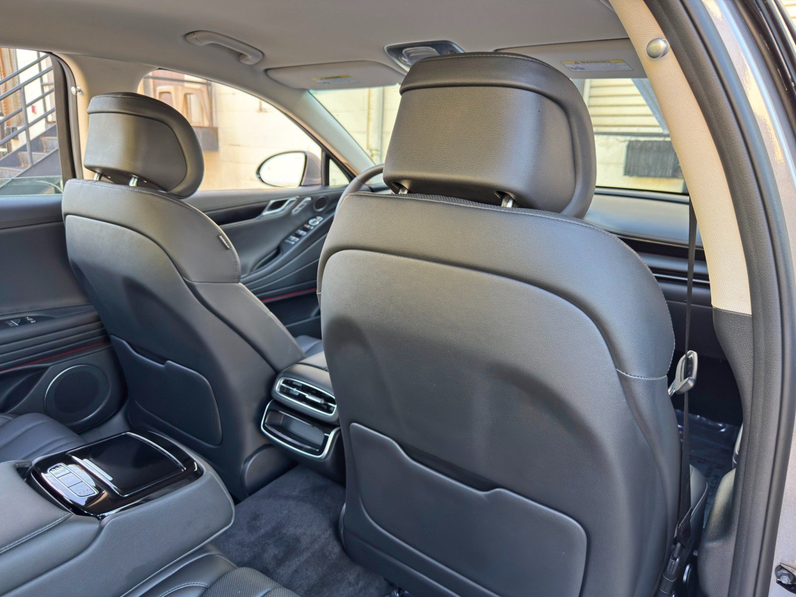 Used 2025 Genesis G80 2.5T AWD/4WD image 42