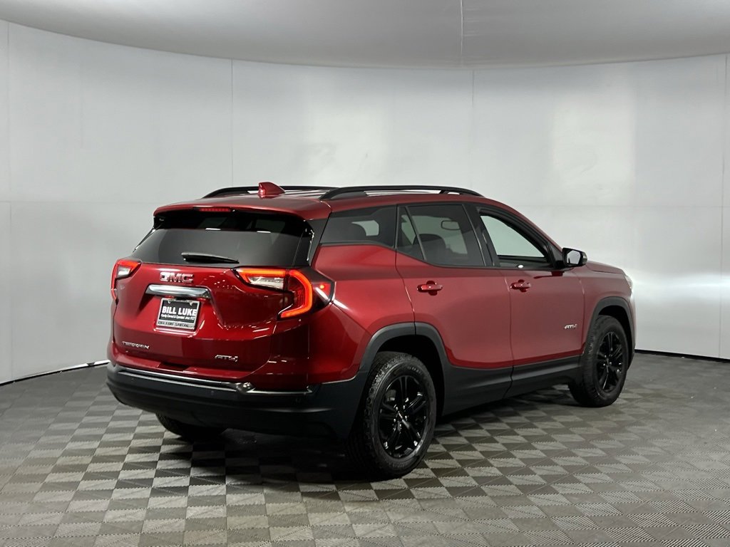 Used 2024 GMC Terrain AT4 w/ Infotainment Package II image 5