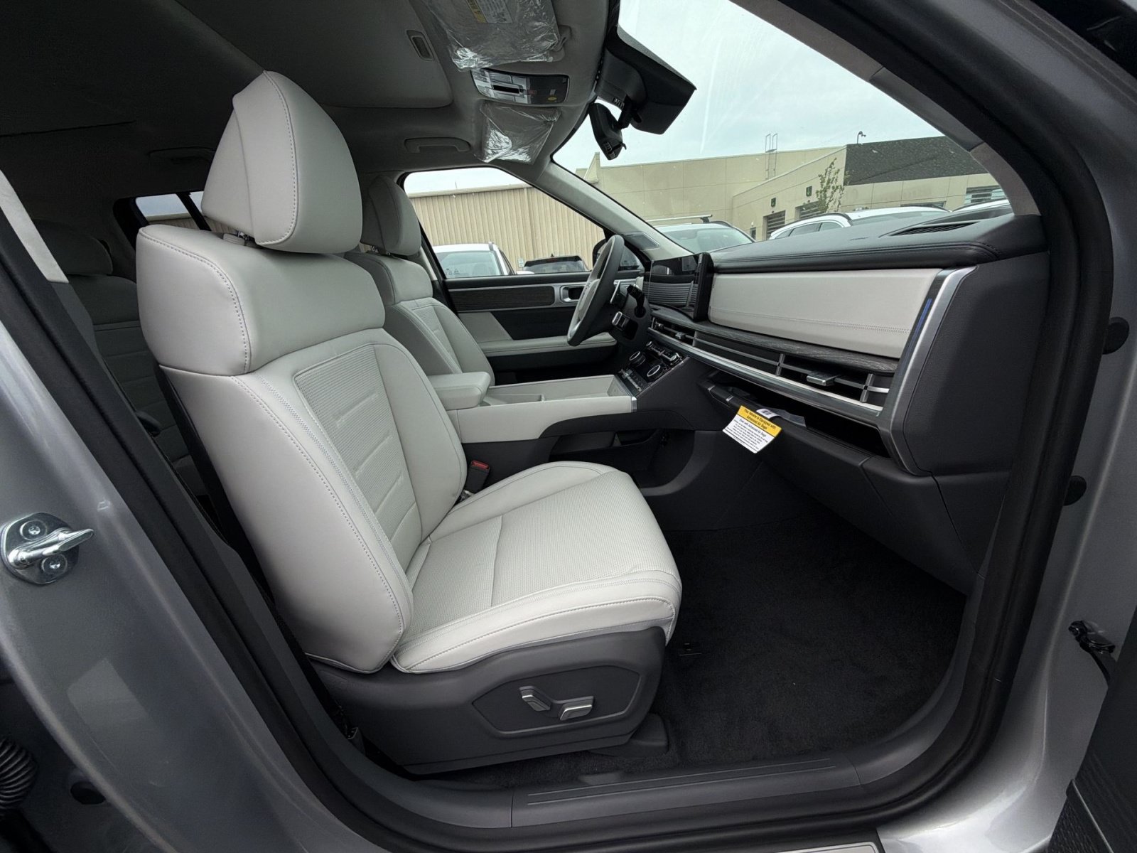 New 2026 Hyundai Santa Fe Calligraphy w/ Tow & Go Package AWD/4WD image 27