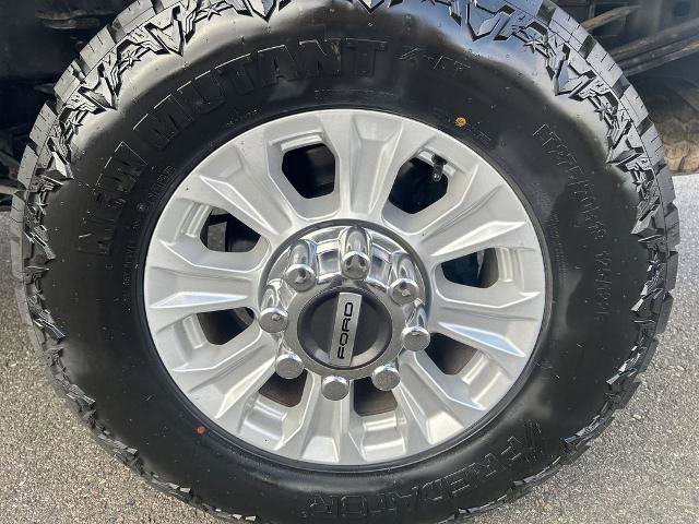 Certified 2022 Ford F350 XLT AWD/4WD image 14