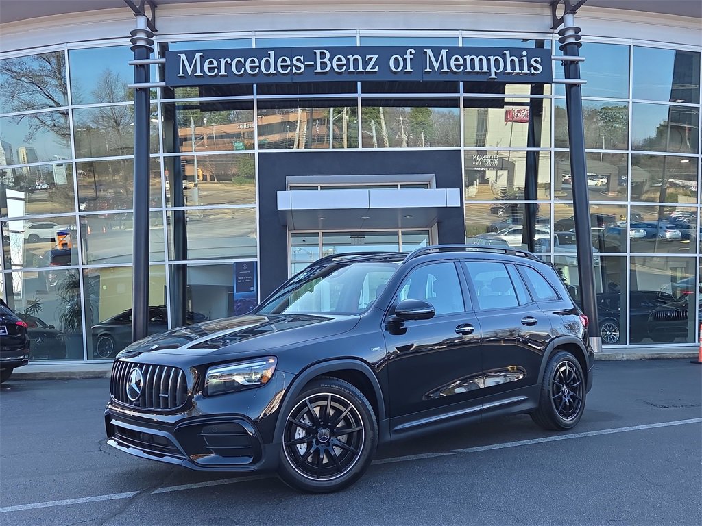 Certified 2025 Mercedes-Benz GLB 35 AMG 4MATIC image 1