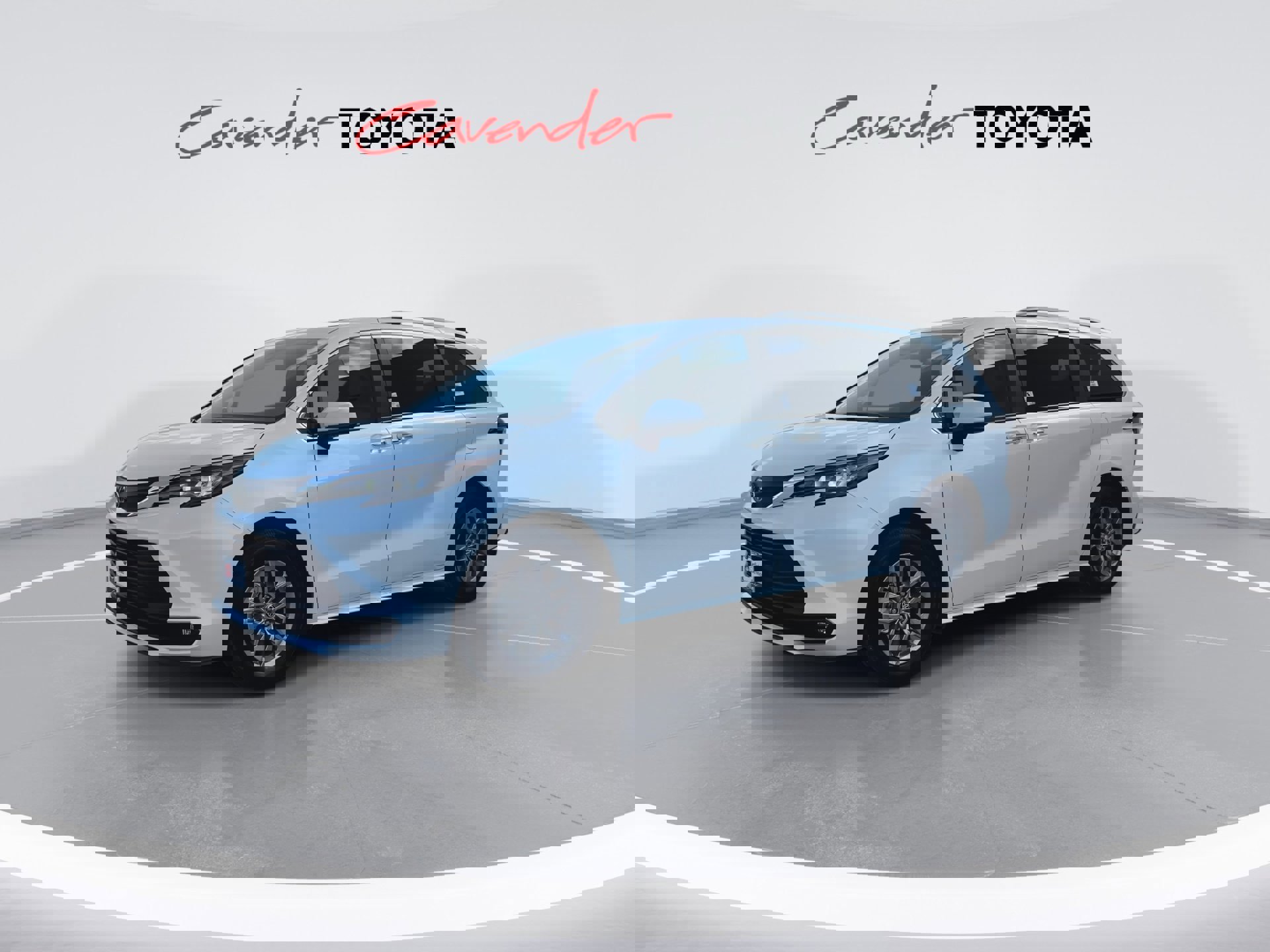 Certified 2026 Toyota Sienna XLE image 4