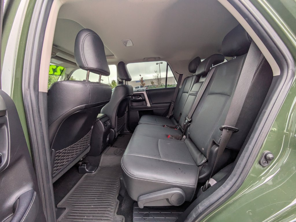 Used 2022 Toyota 4Runner Limited AWD/4WD image 26
