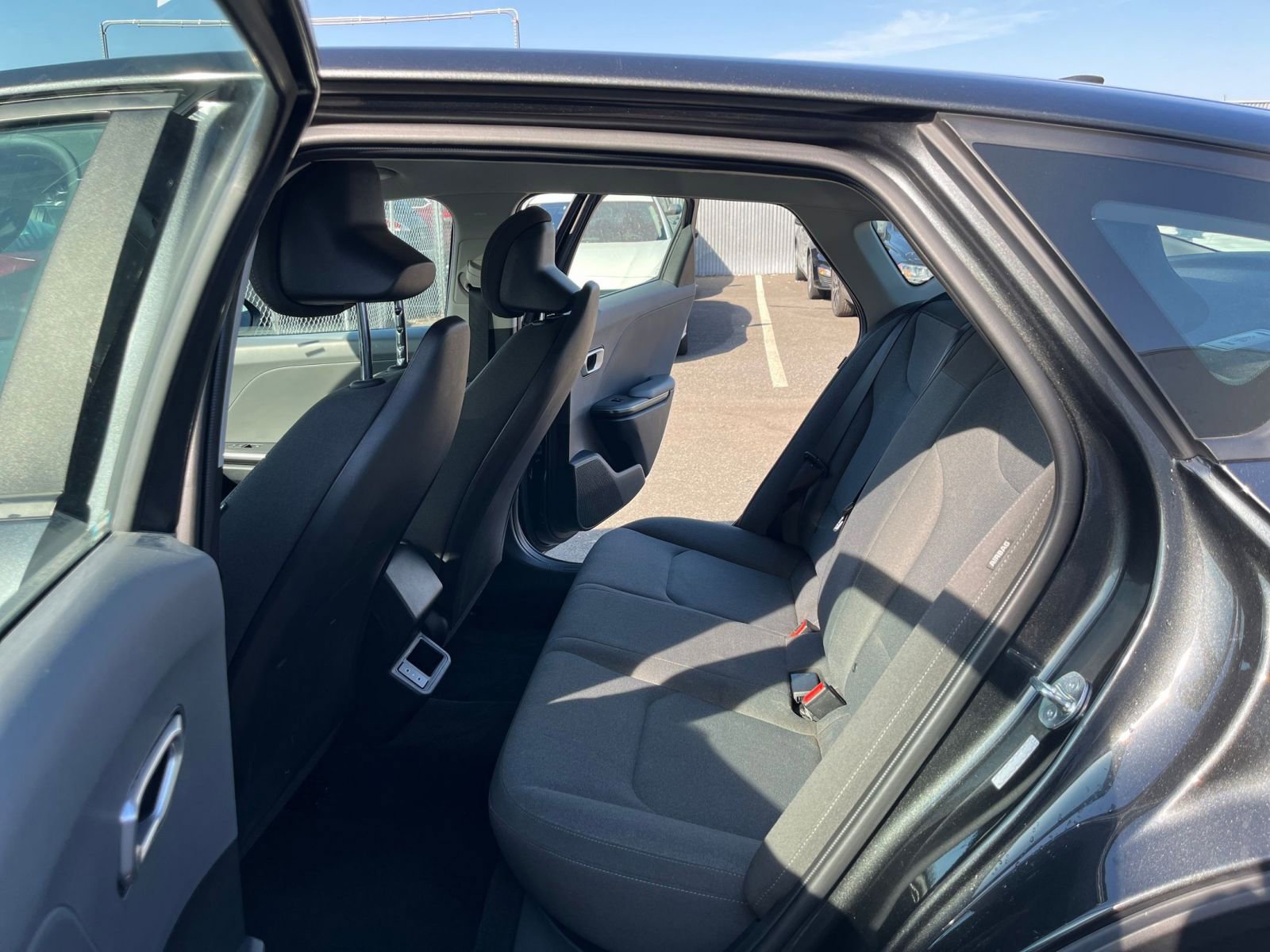 Used 2025 Kia K4 FWD image 25