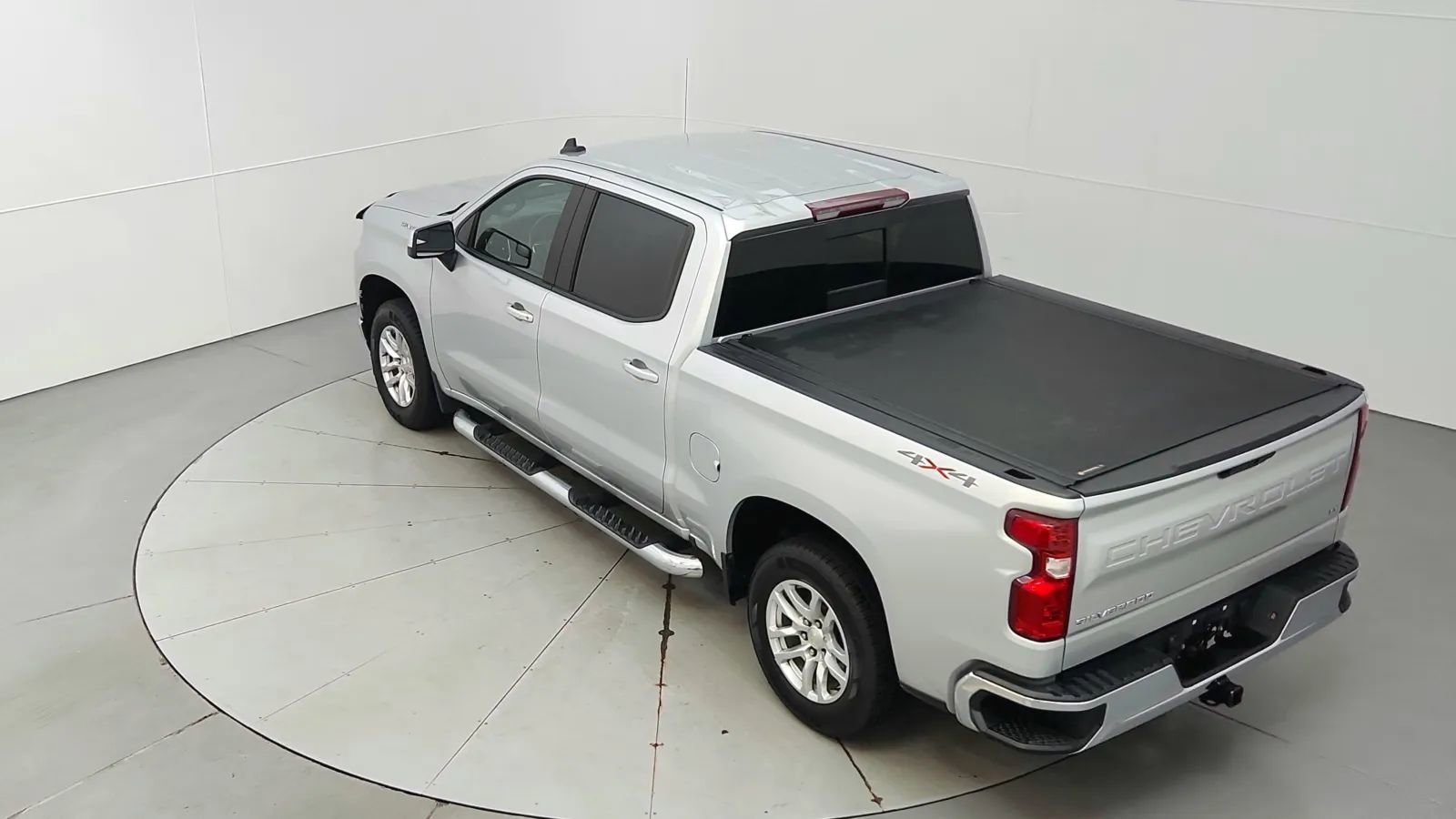 Used 2020 Chevrolet Silverado 1500 LT w/ All-Star Edition image 38