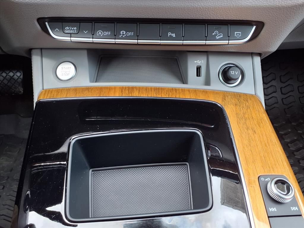 Used 2023 Audi Q5 2.0T Premium Plus w/ Premium Plus Package image 29