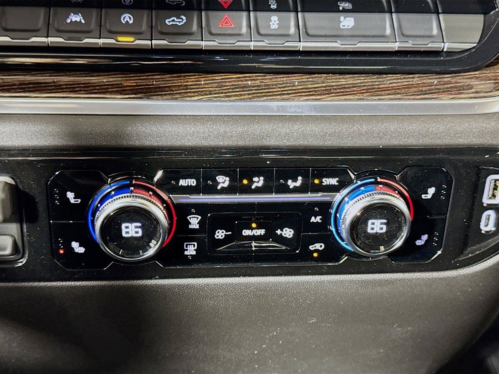 New 2026 GMC Sierra 1500 Elevation w/ Elevation Select Package AWD/4WD image 10