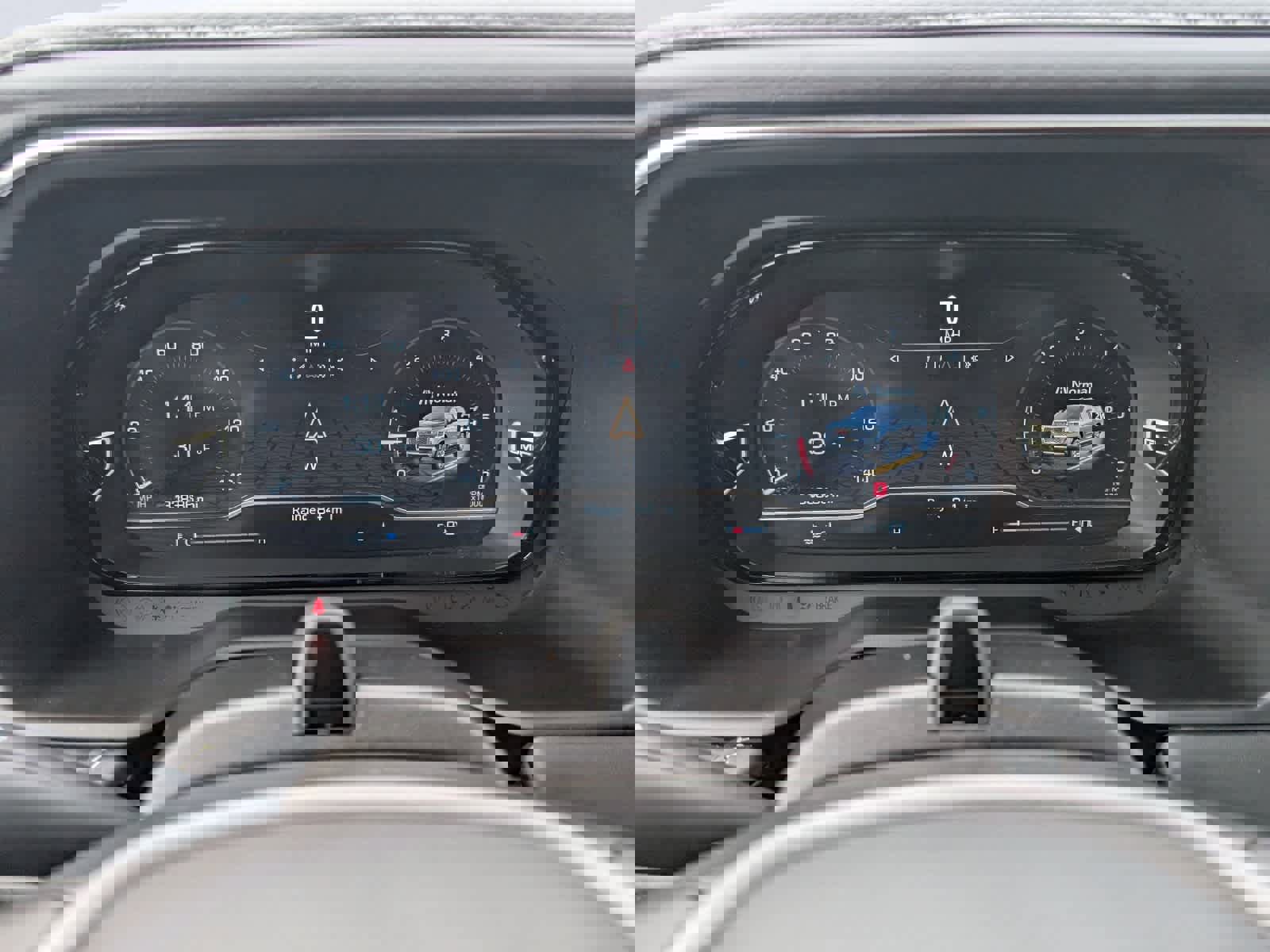 Certified 2024 GMC Yukon Denali Ultimate image 32