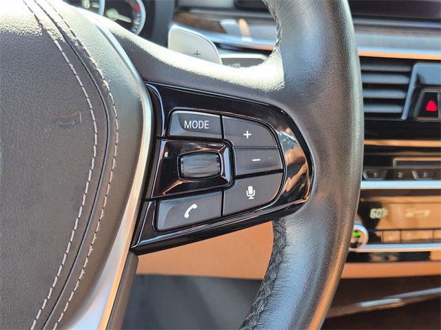 Used 2019 BMW 540i xDrive w/ Convenience Package image 29