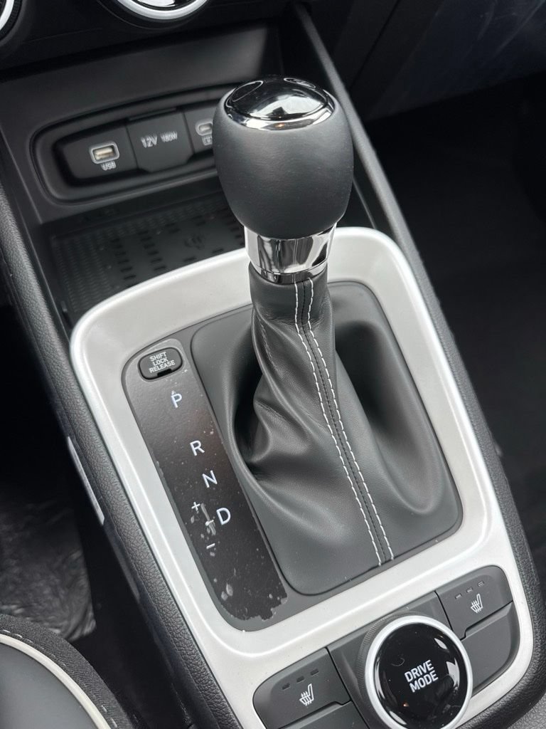 New 2026 Hyundai Venue SEL FWD image 12
