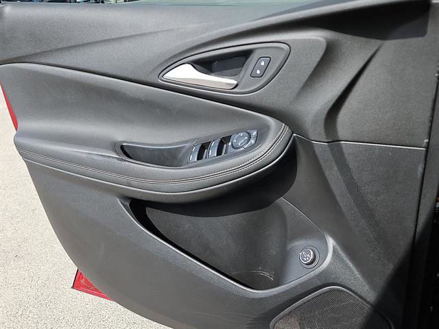 Used 2023 Buick Encore GX Select image 13