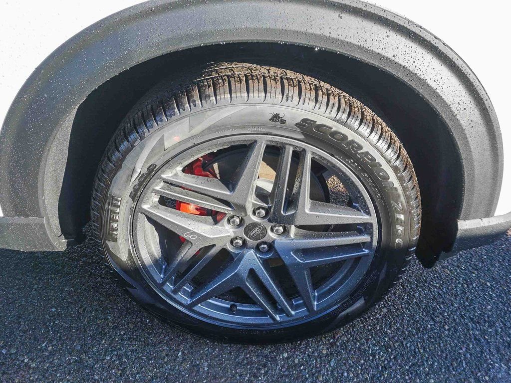 New 2026 Ford Explorer ST-Line w/ ST-Line Street Pack image 9