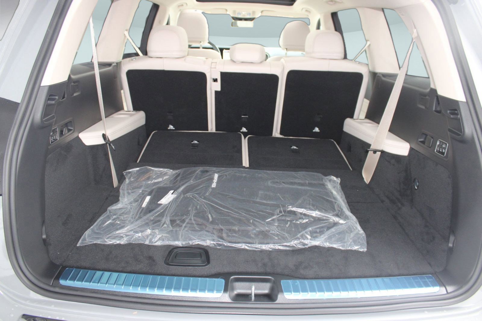 New 2026 Mercedes-Benz GLS 450 4MATIC image 34