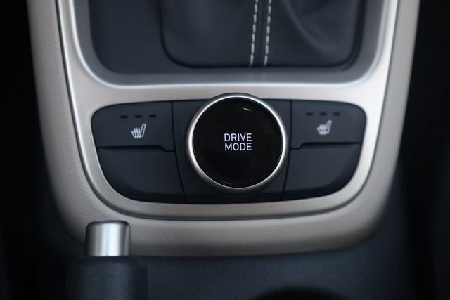 New 2026 Hyundai Venue SEL FWD image 21