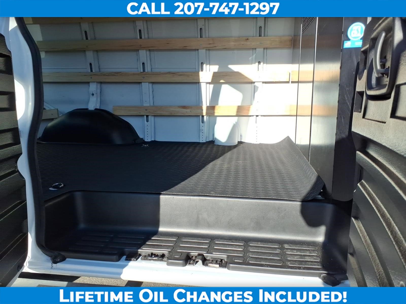 Used 2024 GMC Savana 2500 w/ Driver Convenience Package RWD image 11