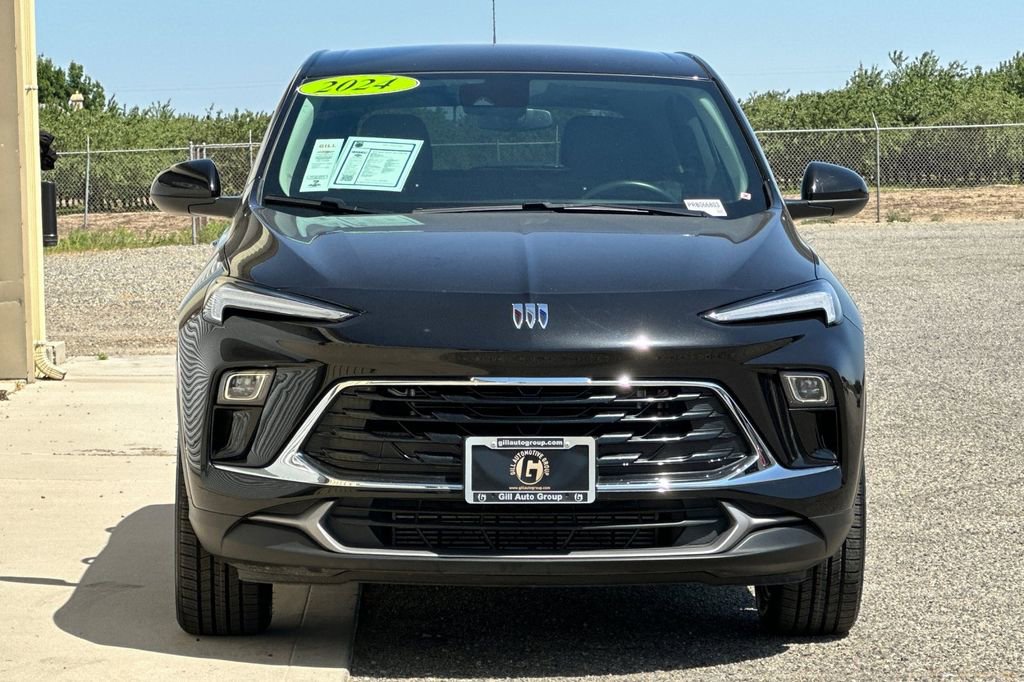 Used 2024 Buick Encore GX Preferred FWD image 9