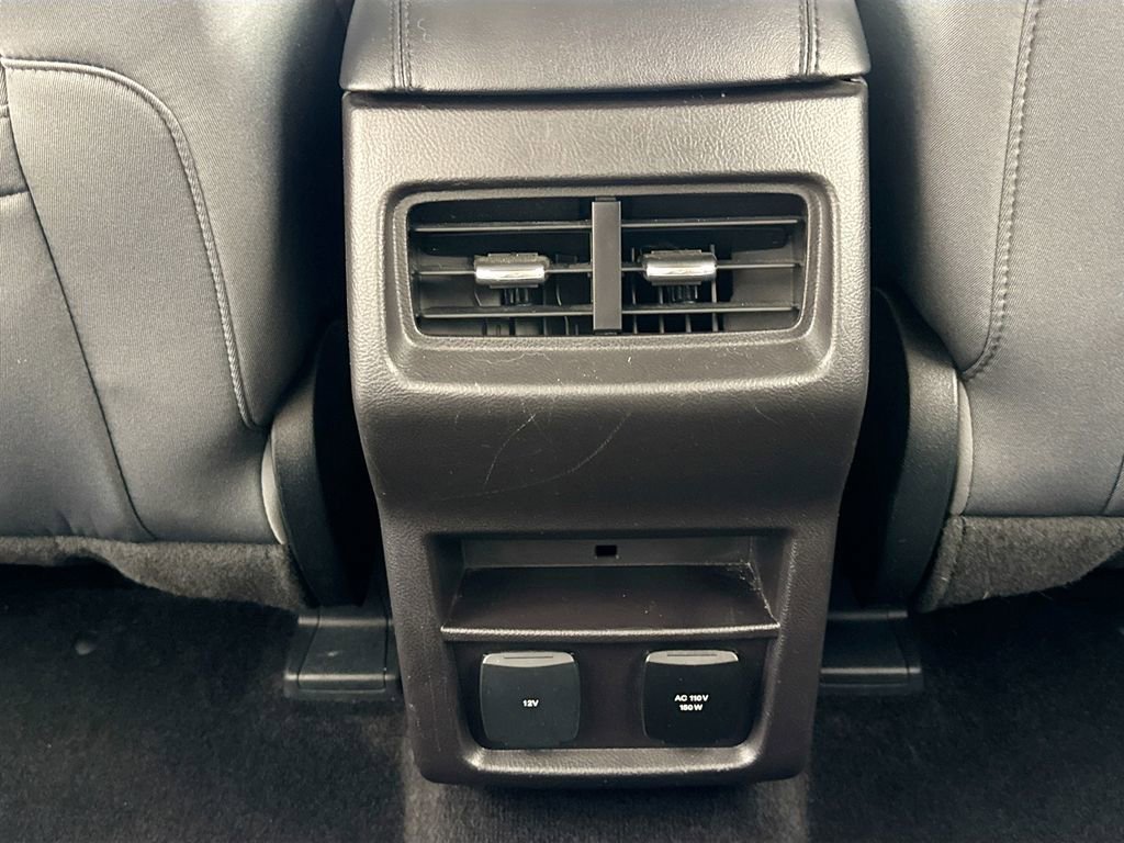 Used 2018 Ford Edge SEL w/ Equipment Group 201A image 29