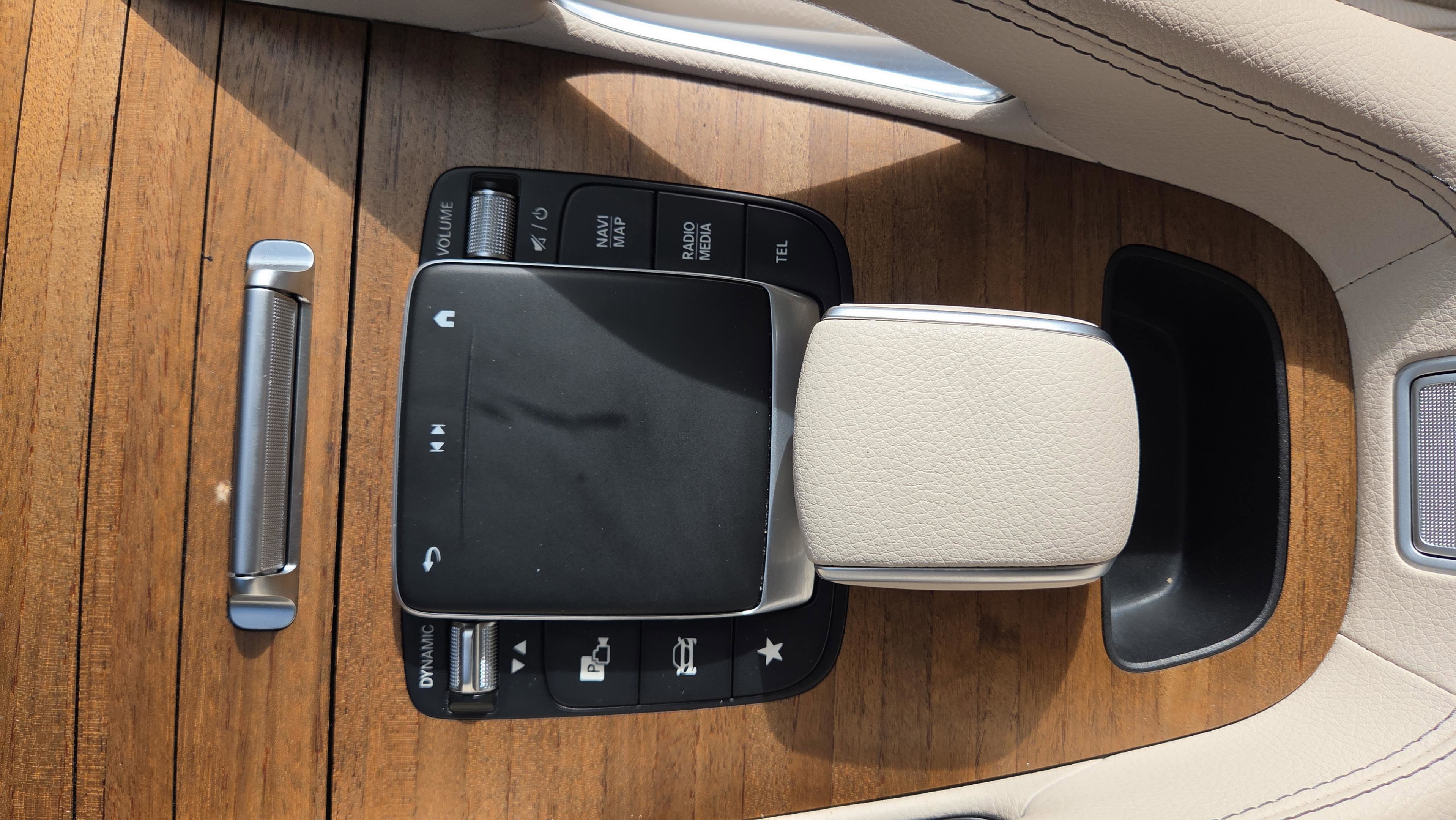 Certified 2023 Mercedes-Benz GLE 450 4MATIC image 33