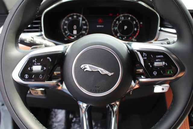 New 2026 Jaguar F-PACE R-Dynamic S image 14