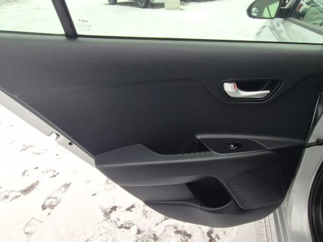 Used 2022 Kia Rio LX image 12