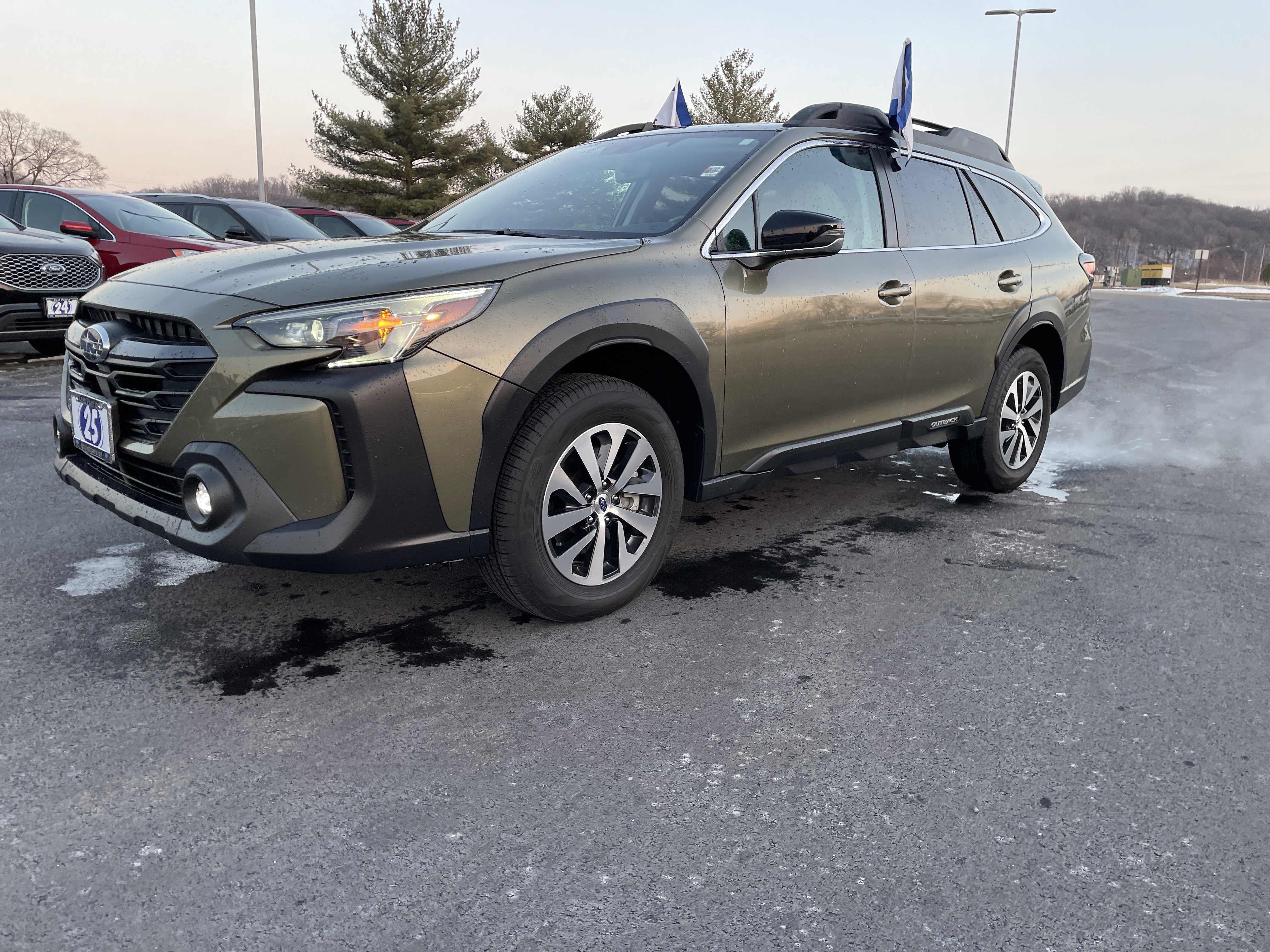 Certified 2025 Subaru Outback Premium image 1