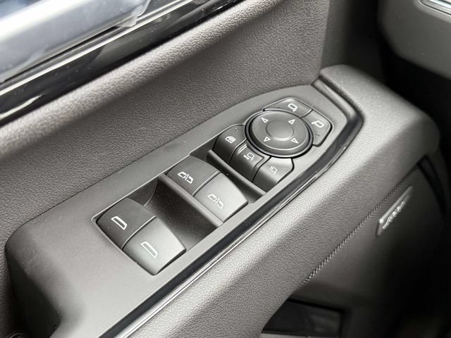 New 2026 GMC Sierra 2500 AT4 w/ AT4 Premium Plus Package AWD/4WD image 6