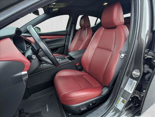 Used 2019 MAZDA MAZDA3 AWD Hatchback w/ Premium Pkg image 11