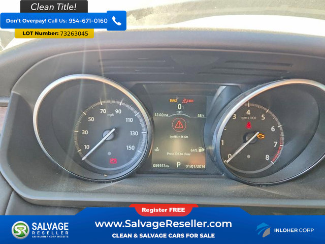 Used 2017 Land Rover Discovery SE image 12