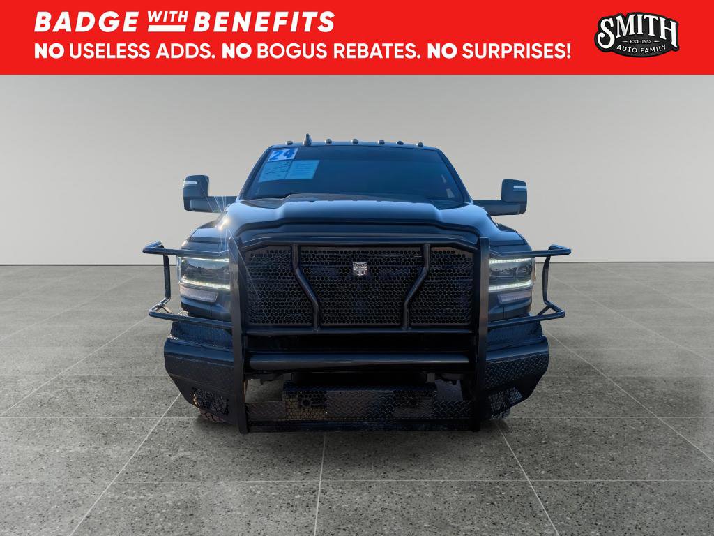 Used 2024 RAM 3500 Tradesman image 9