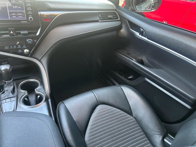 Used 2024 Toyota Camry SE FWD image 13