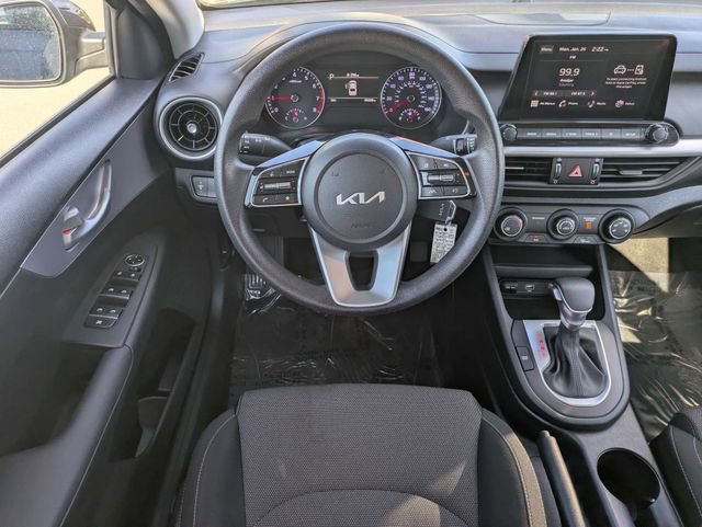 Used 2024 Kia Forte LXS image 14