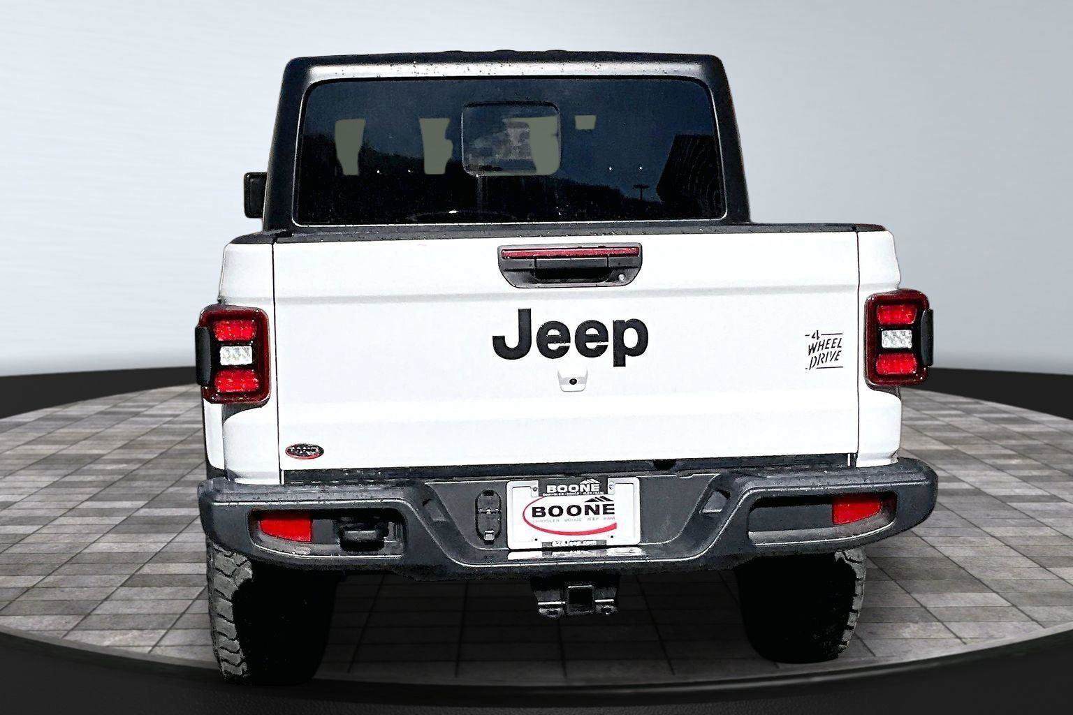 New 2026 Jeep Gladiator Mojave AWD/4WD image 4