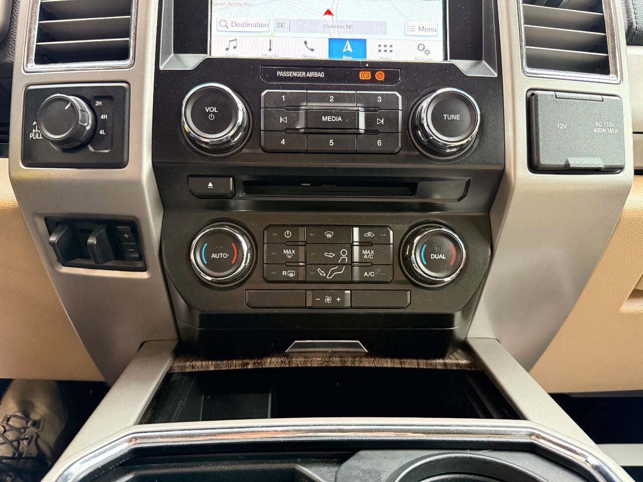 Used 2017 Ford F350 Lariat w/ FX4 Off-Road Package image 30