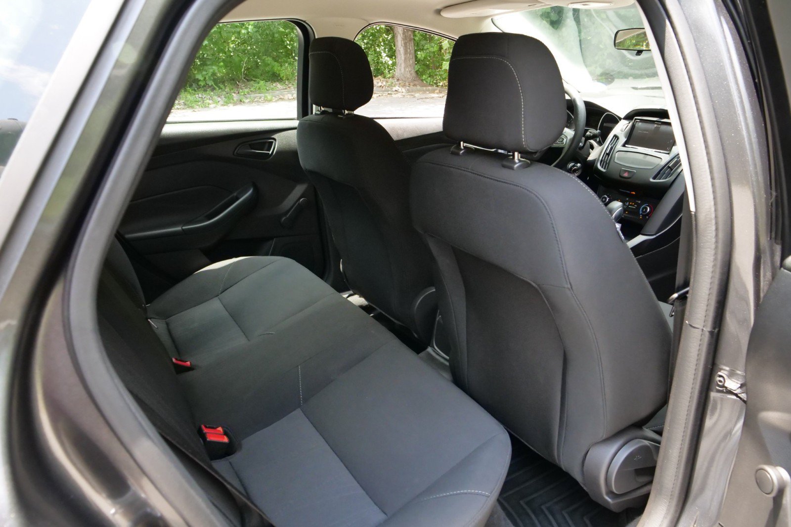 Used 2018 Ford Focus S FWD image 23