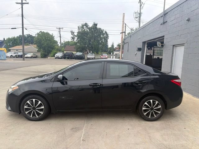Used 2015 Toyota Corolla LE FWD image 8