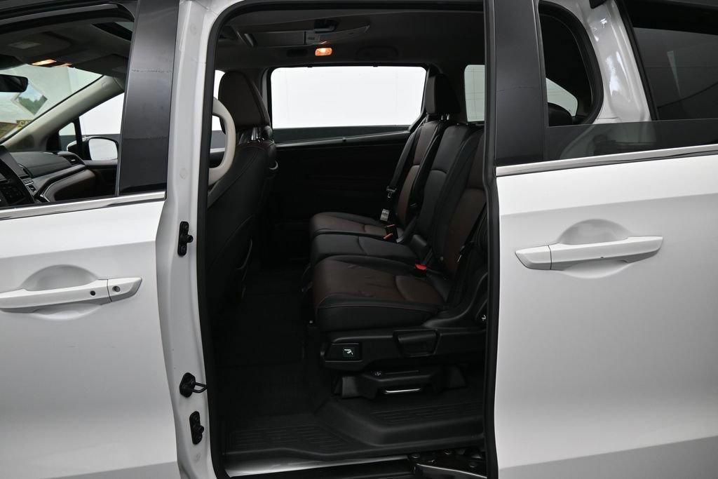 Used 2025 Honda Odyssey Elite image 34