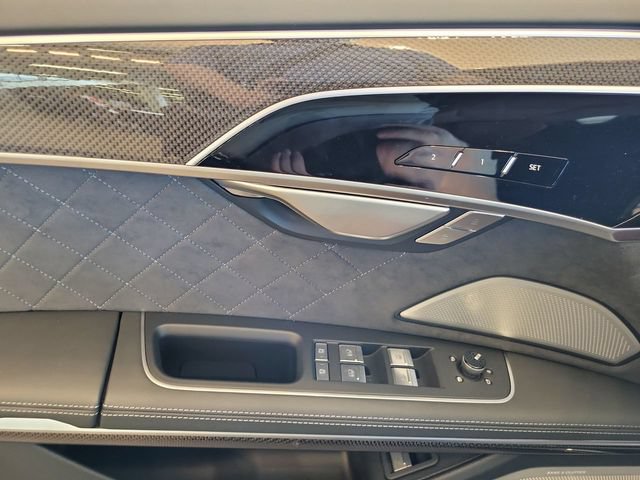 New 2026 Audi S8 AWD/4WD image 10