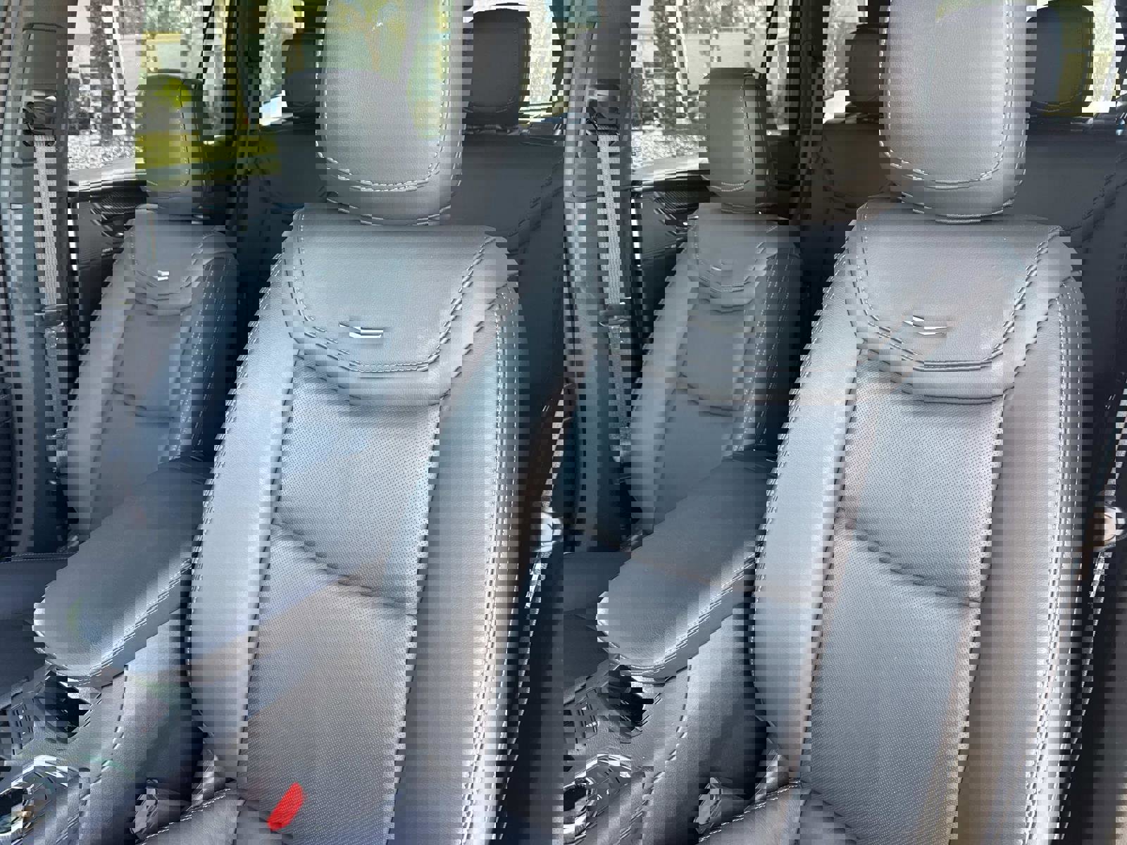 Certified 2024 Cadillac XT6 Sport w/ Technology Package image 21