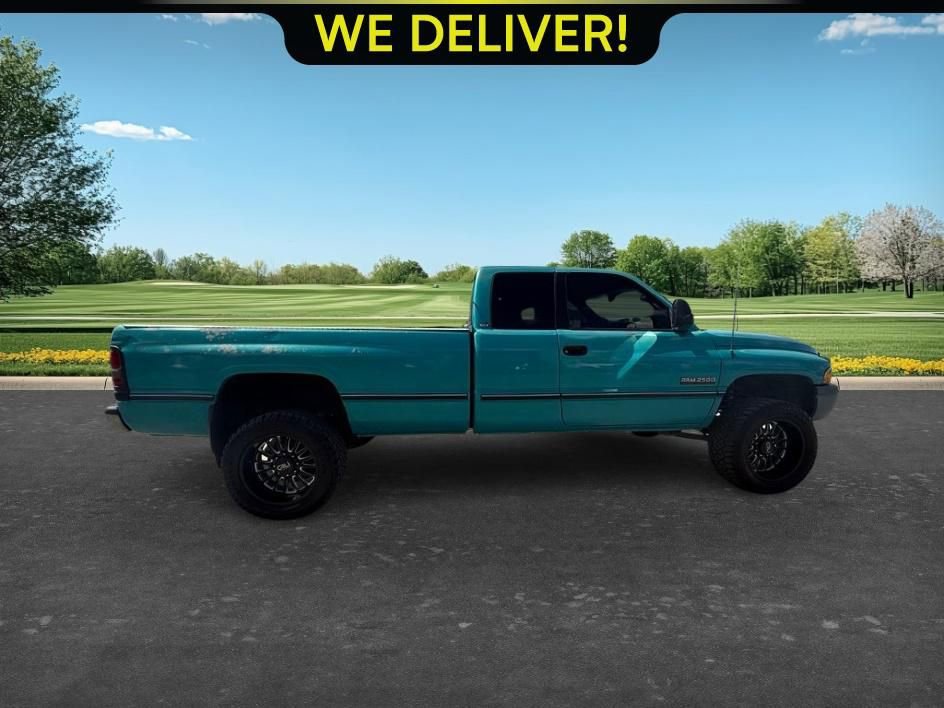 Used 1997 Dodge Ram 2500 Truck 4x4 Club Cab image 4