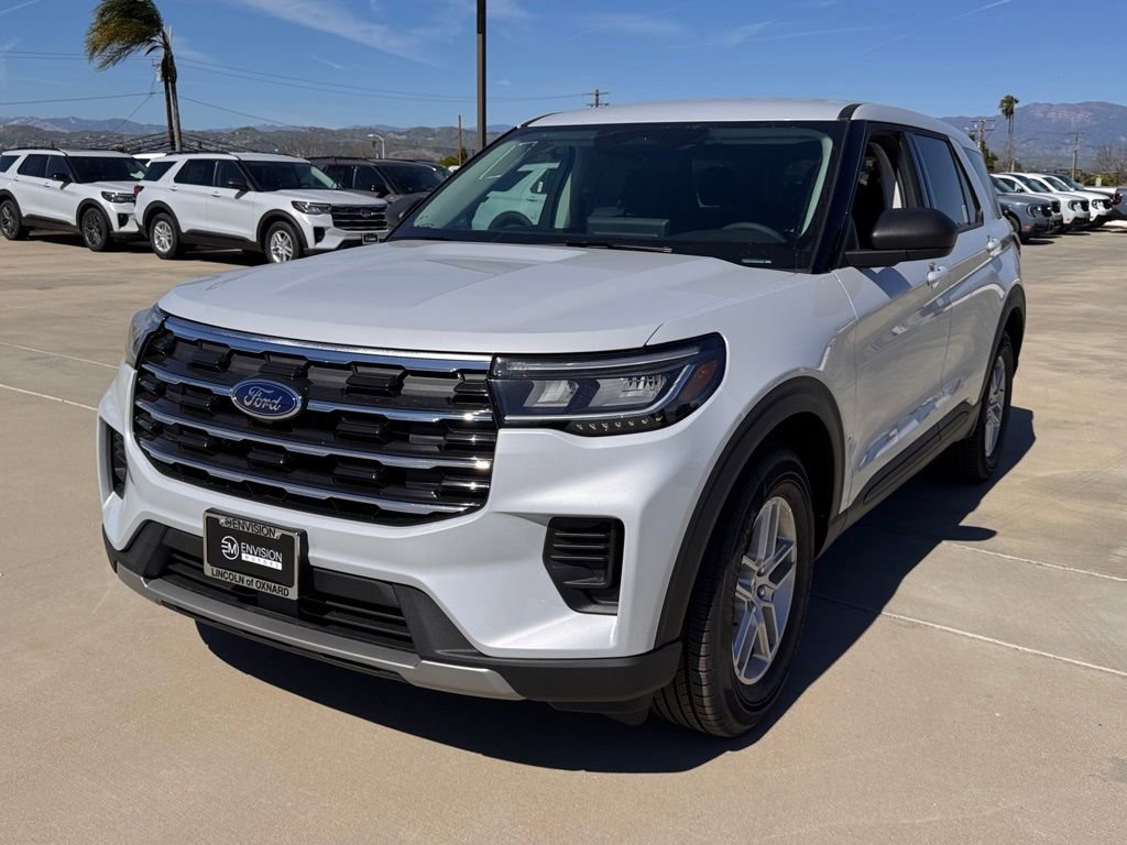 New 2026 Ford Explorer Active image 7