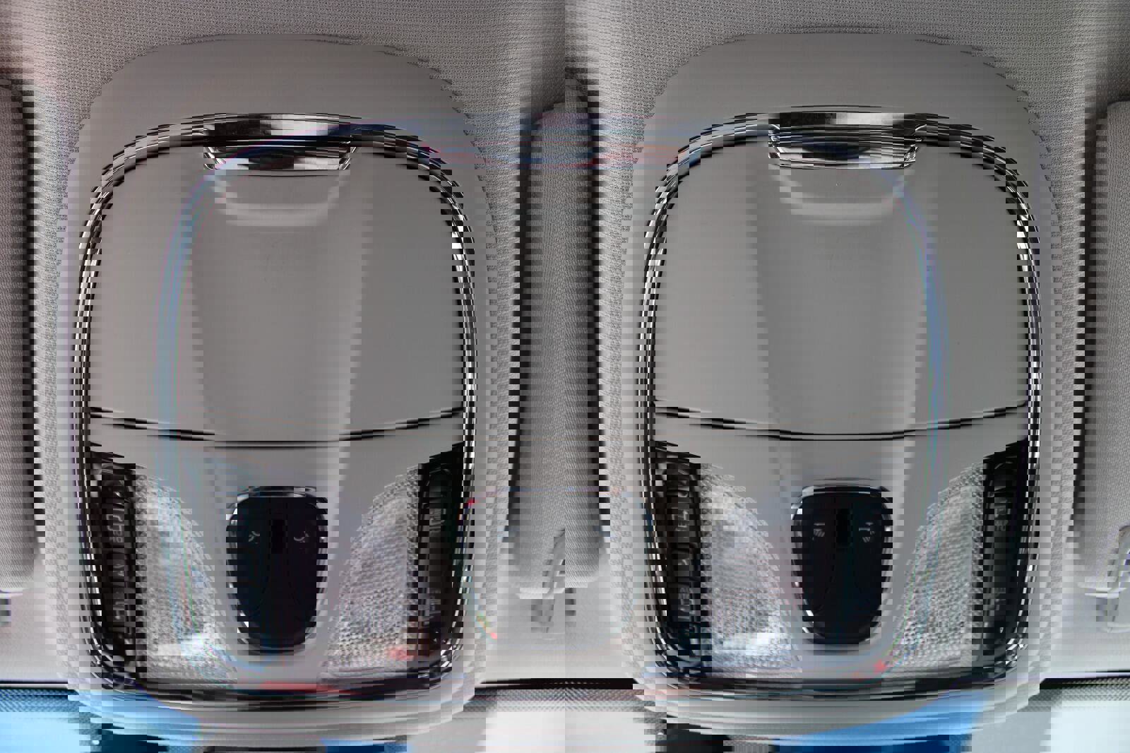 Used 2021 Jeep Cherokee Latitude Lux w/ Sun & Sound Group image 18