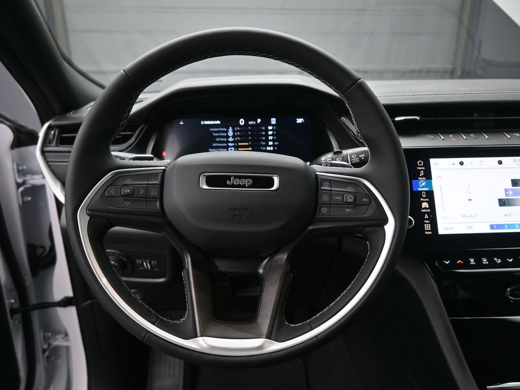 New 2026 Jeep Grand Cherokee Limited image 7