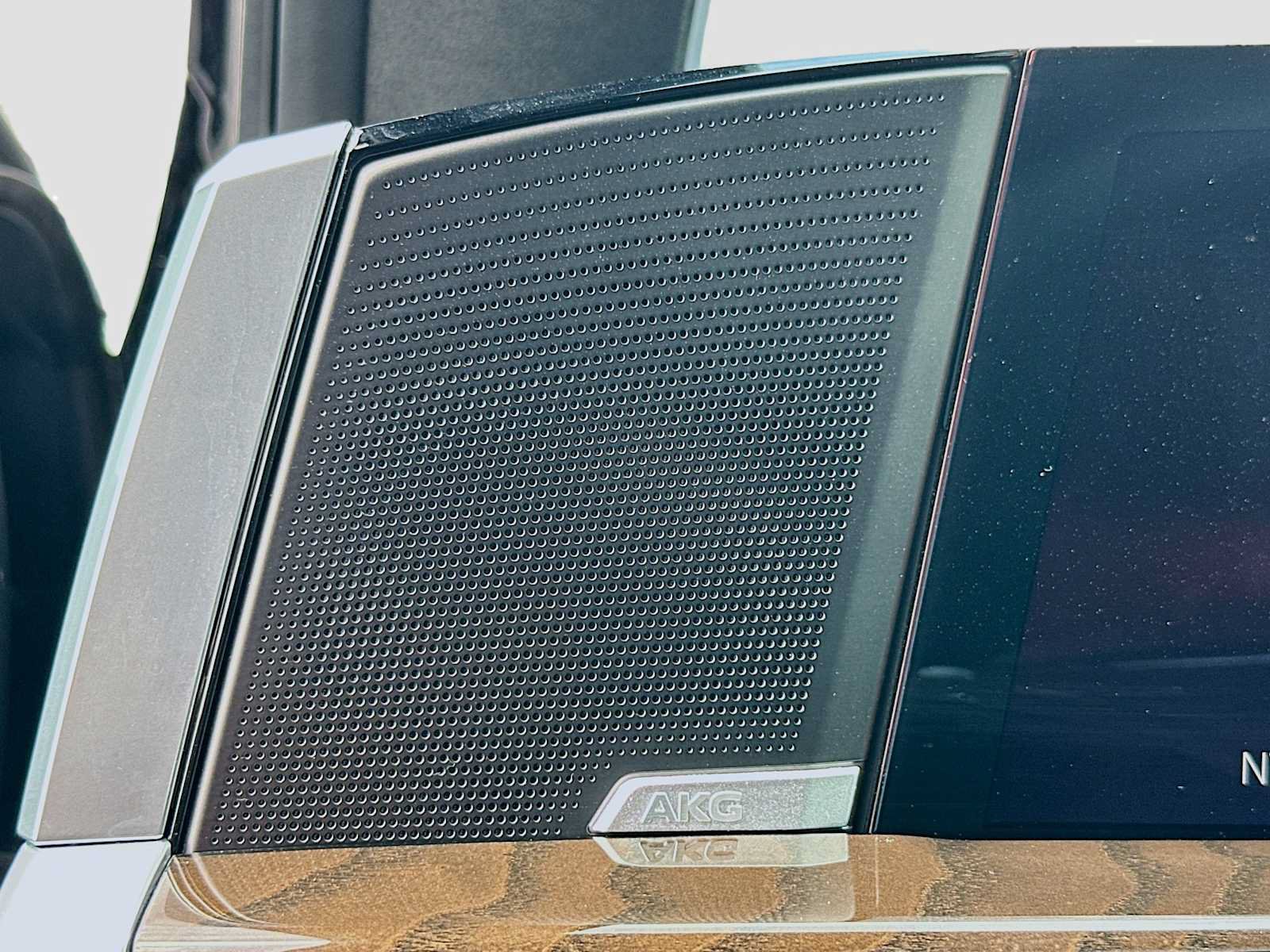 Used 2025 Cadillac Escalade Sport Platinum AWD/4WD image 19