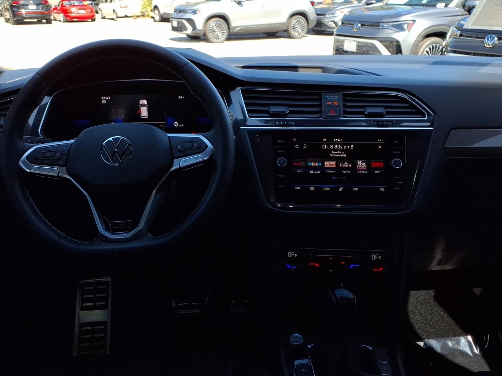 Certified 2023 Volkswagen Tiguan SE R-Line image 20