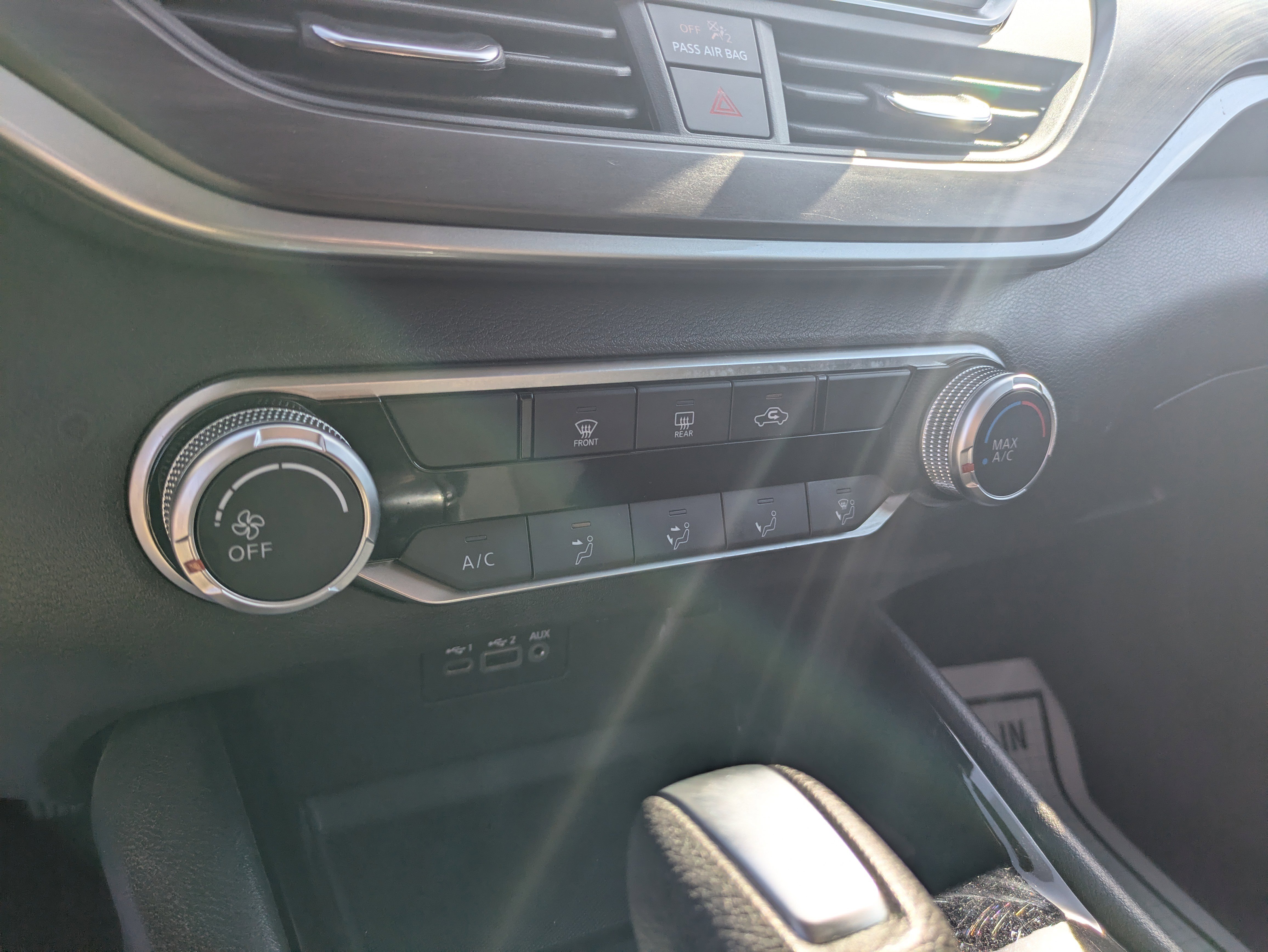 Used 2024 Nissan Altima 2.5 SV image 17